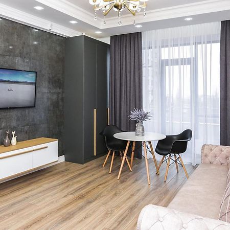 Double Skyhouse Exclusive Apartments Kişinev Dış mekan fotoğraf