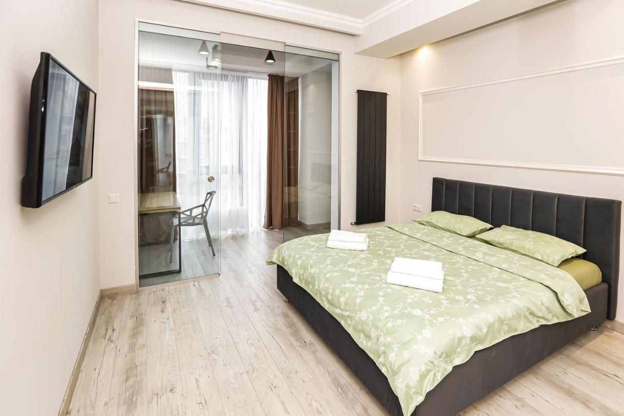 Double Skyhouse Exclusive Apartments Kişinev Dış mekan fotoğraf