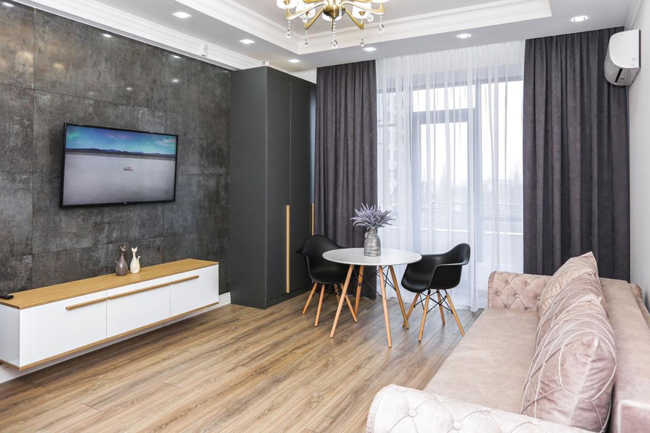 Double Skyhouse Exclusive Apartments Kişinev Dış mekan fotoğraf