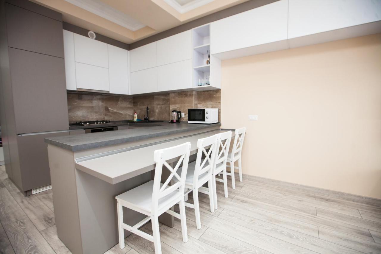 Double Skyhouse Exclusive Apartments Kişinev Dış mekan fotoğraf