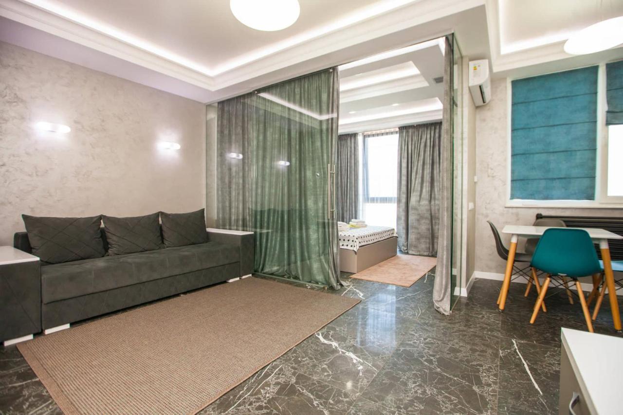 Double Skyhouse Exclusive Apartments Kişinev Dış mekan fotoğraf